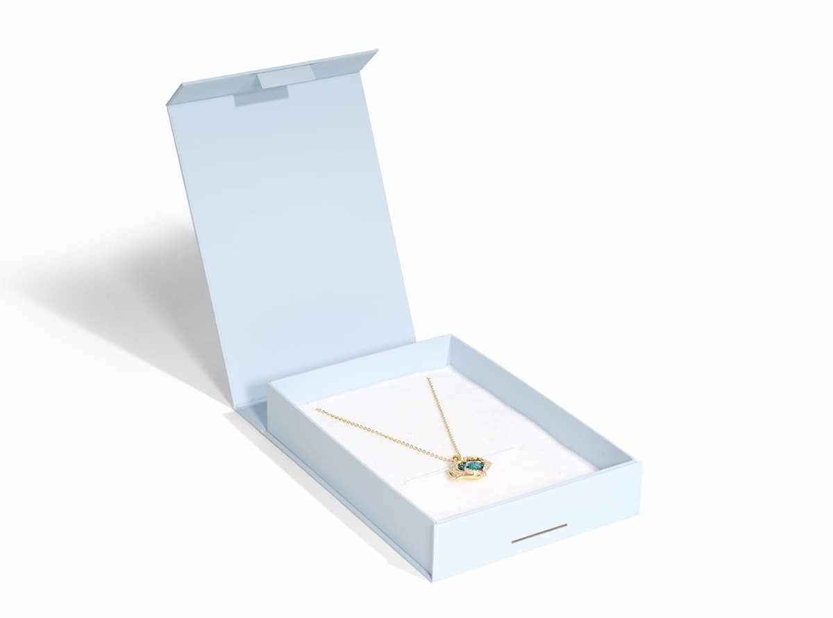 Aria Necklace 150x210x40